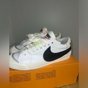 Nike Blazer Low 77 Jumbo